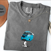 George Russel Racing Helmet Snoopy Shirt, Funny F1 Fan Crewneck, Cartoon Racer Top, Motorsport Gift, Comfort Colors Unisex Shirt
