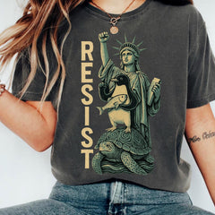 Penguins Flippers Up, Funny Tariffs Anti Trump, Subtle FDT Shirt Resistance Protest, Heard Island