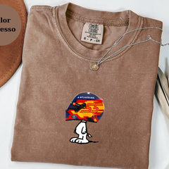 Carlos Sainz Racing Helmet Snoopy Shirt, Funny F1 Fan Crewneck, Cartoon Racer Top, Motorsport Gift, Comfort Colors Unisex Shirt