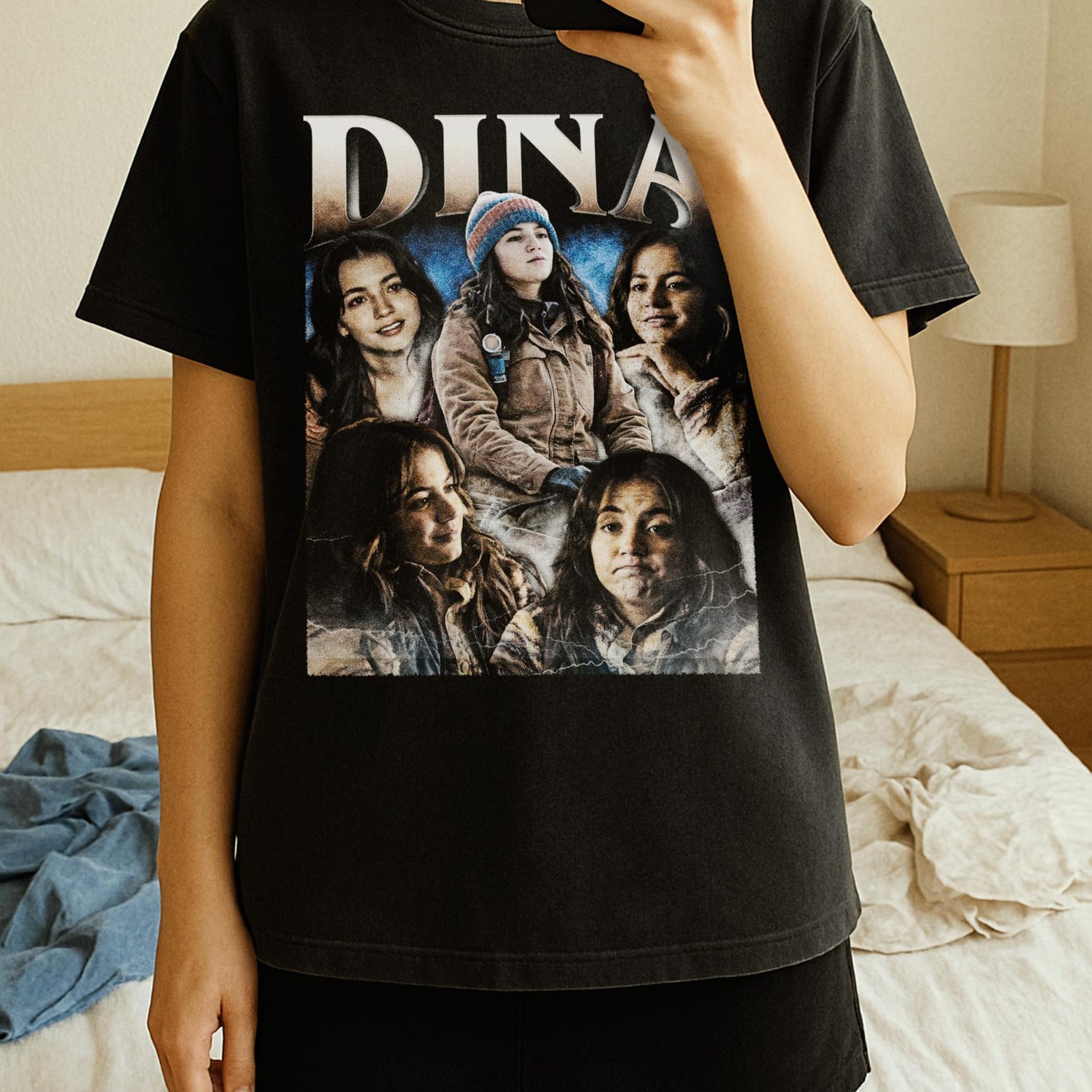 Dina The Last Of Us Isabela Merced Vintage T-Shirt, Gift For Woman and Man Unisex T-Shirt
