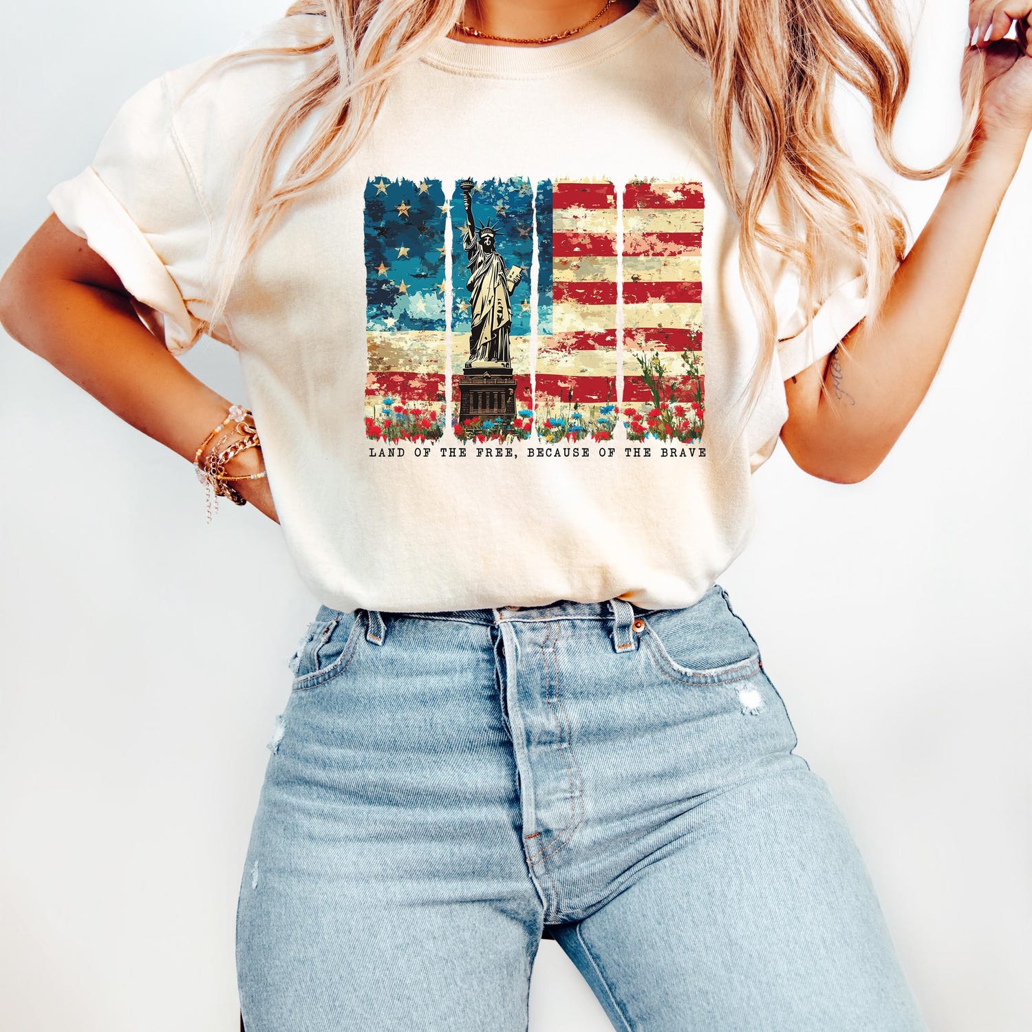 Usa Flag Shirt, USA Shirt, America Shirt, 4th of July, American Flag T-shirt, 4 of July, Patriotic Crewneck, Womens 4th of July,USA Tee Gift