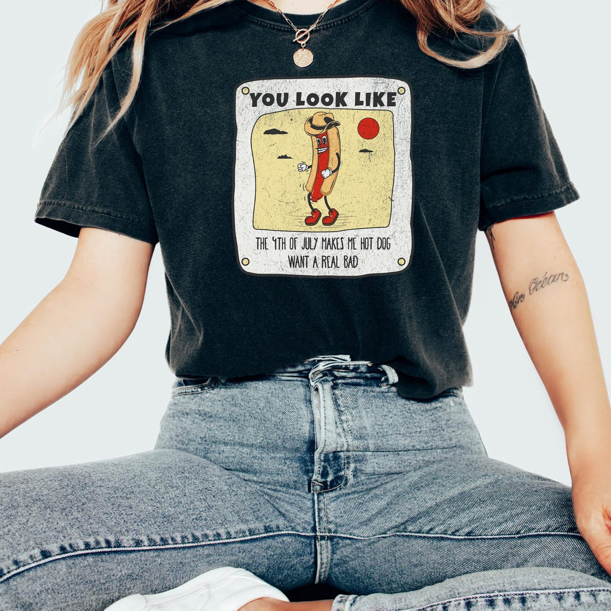 Hot Dog Shirt, Funny Retro Hotdog T-shirt, Women's 4th of July Tee Gift, Memorial Day Shirt, Labor Day Crewneck, Bad Day to Be a Hotdog