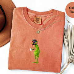 Oscar Piastri Racing Helmet Grinch Shirt, Funny F1 Fan Crewneck, Cartoon Racer Top, Motorsport Gift, Comfort Colors Unisex Shirt