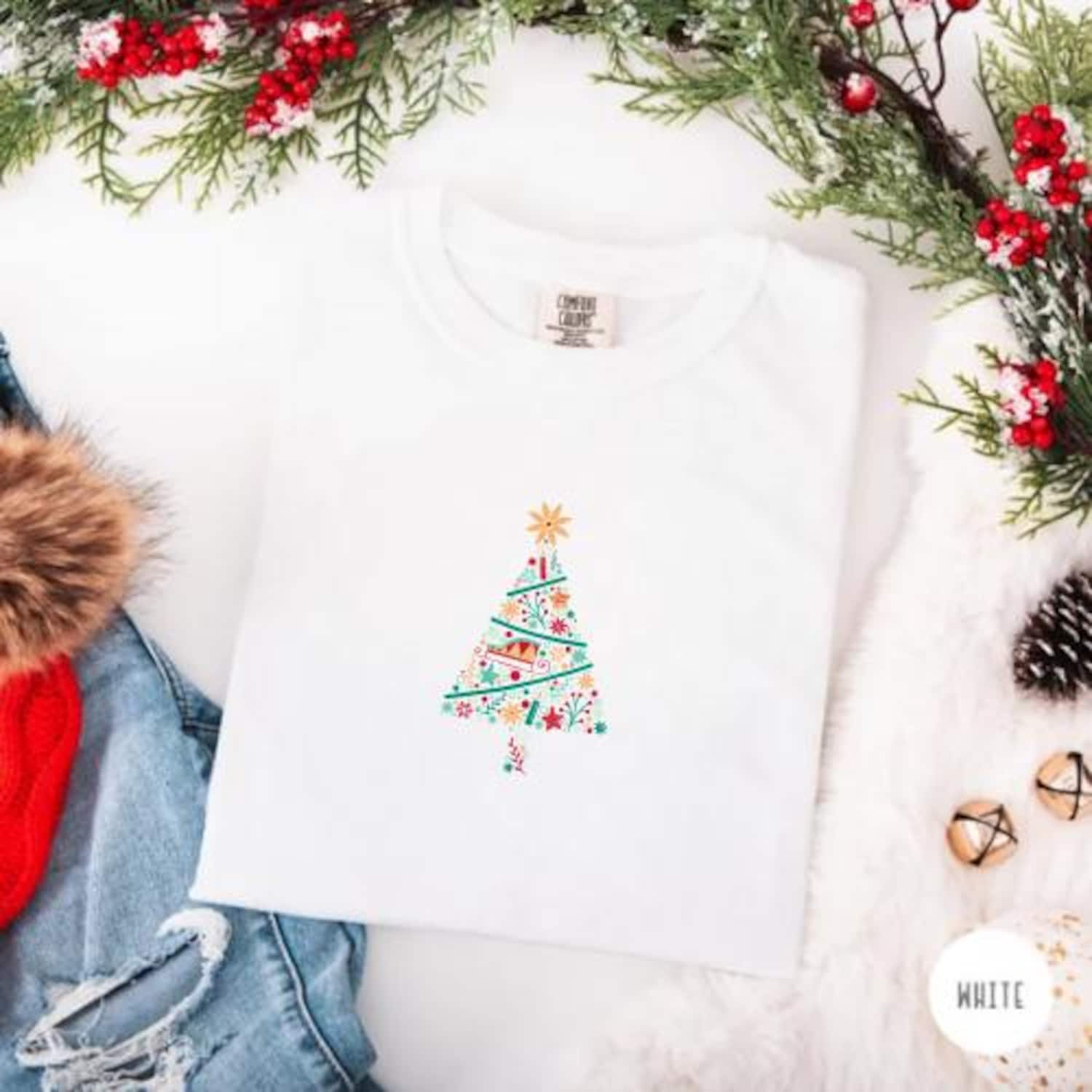 Minimal Christmas Tree Shirt, Colorful Holiday Tee, Modern Xmas Graphic Shirt, Scandinavian Festive Top, Cozy Winter Gift Tee