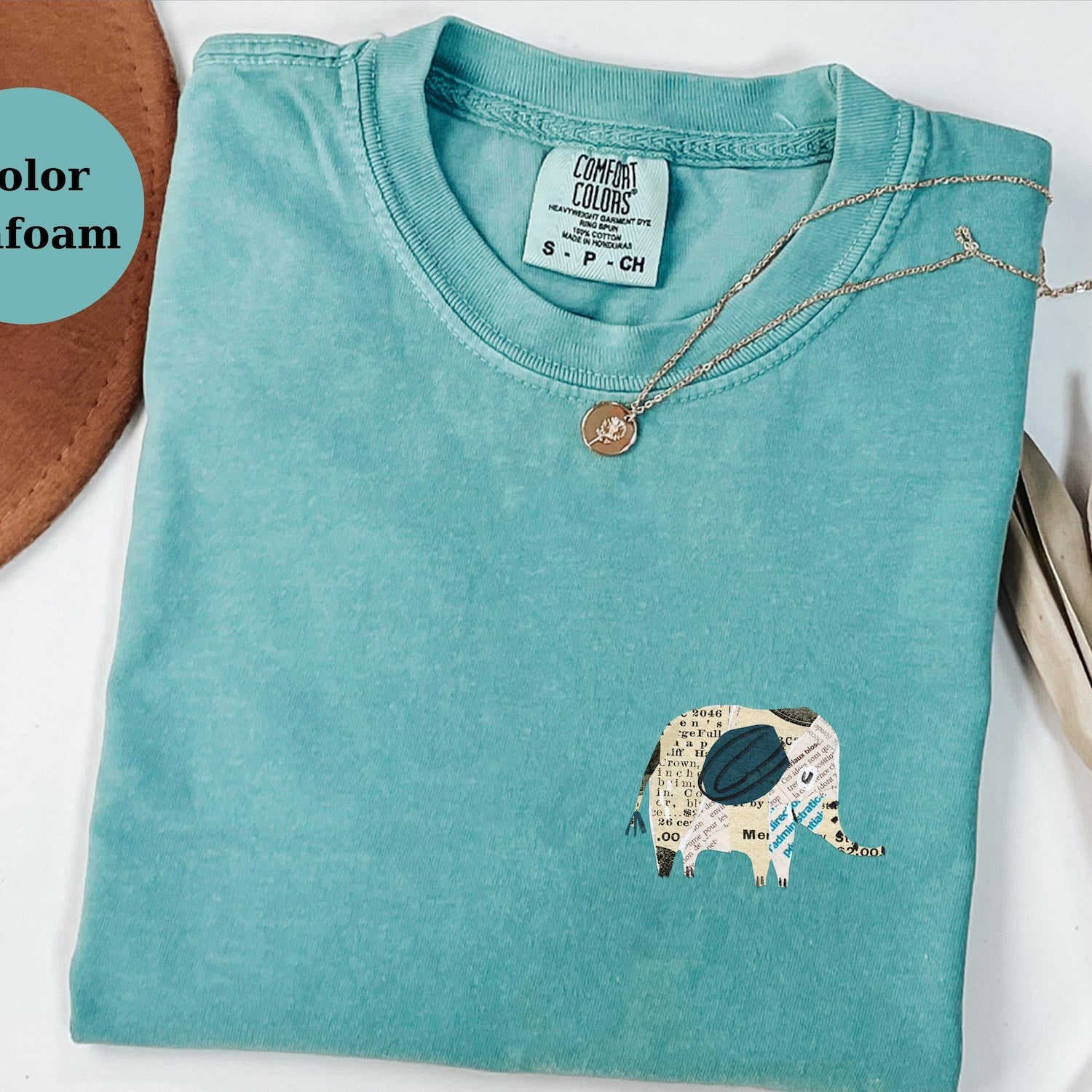 Elephant Sweatshirt, Minimal Elephant Shirt, Boho Animal Crewneck, Cute Elephant Pullover, Tee, Wildlife Gift Top