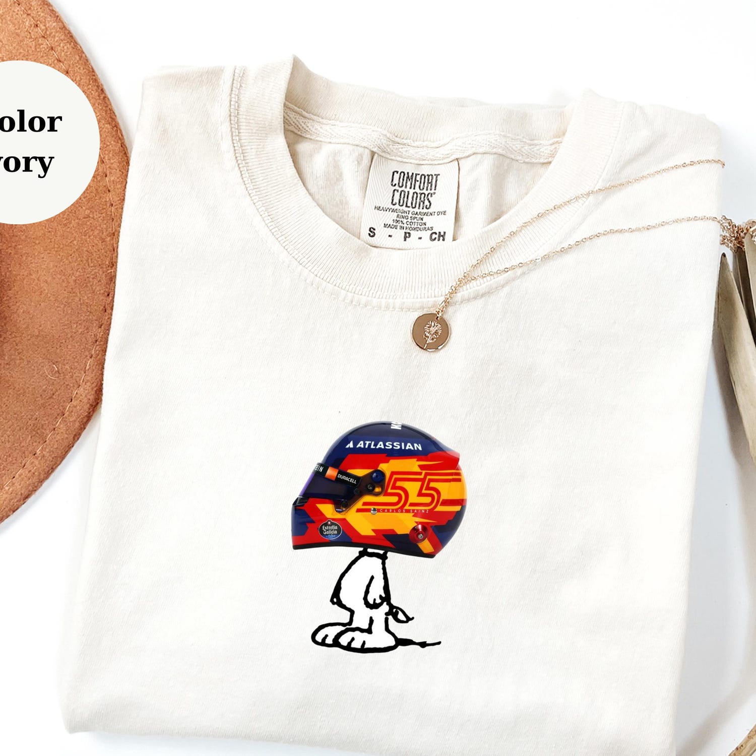 Carlos Sainz Racing Helmet Snoopy Shirt, Funny F1 Fan Crewneck, Cartoon Racer Top, Motorsport Gift, Comfort Colors Unisex Shirt