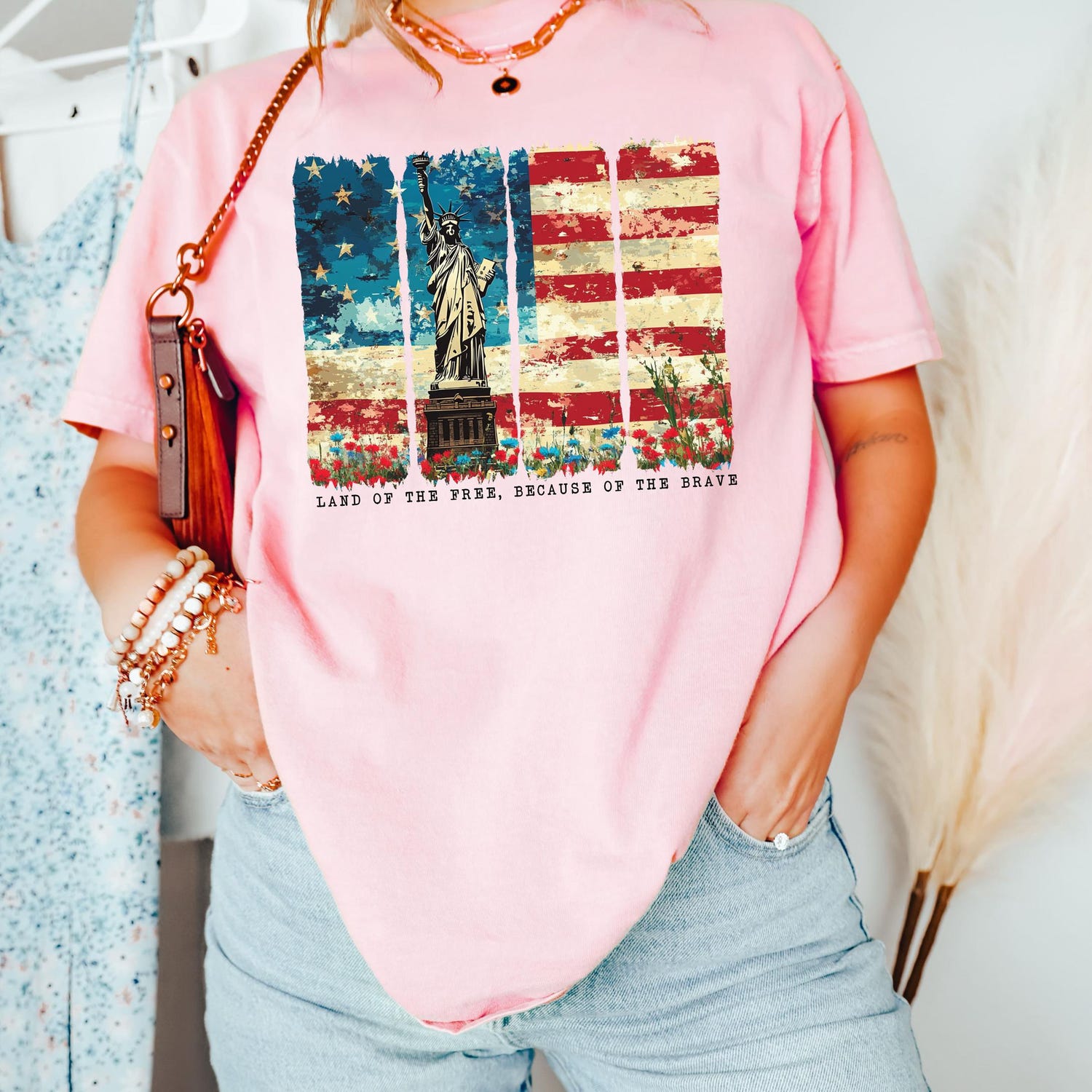 Usa Flag Shirt, USA Shirt, America Shirt, 4th of July, American Flag T-shirt, 4 of July, Patriotic Crewneck, Womens 4th of July,USA Tee Gift