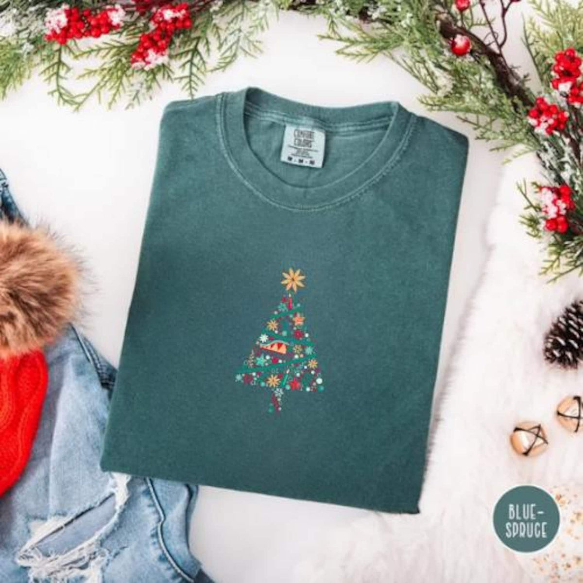 Minimal Christmas Tree Shirt, Colorful Holiday Tee, Modern Xmas Graphic Shirt, Scandinavian Festive Top, Cozy Winter Gift Tee