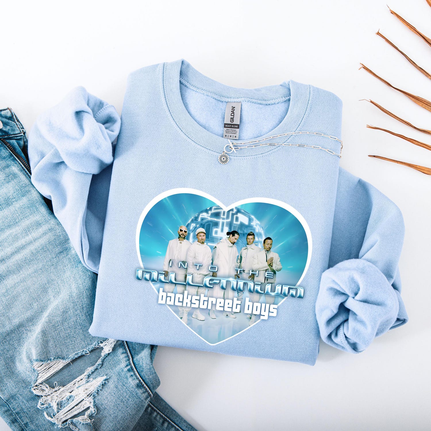 Backstreet Boys Millennium Heart Sweatshirt, Into The Millennium Tour Hood?e, Retro BSB Fan Merch Gift'