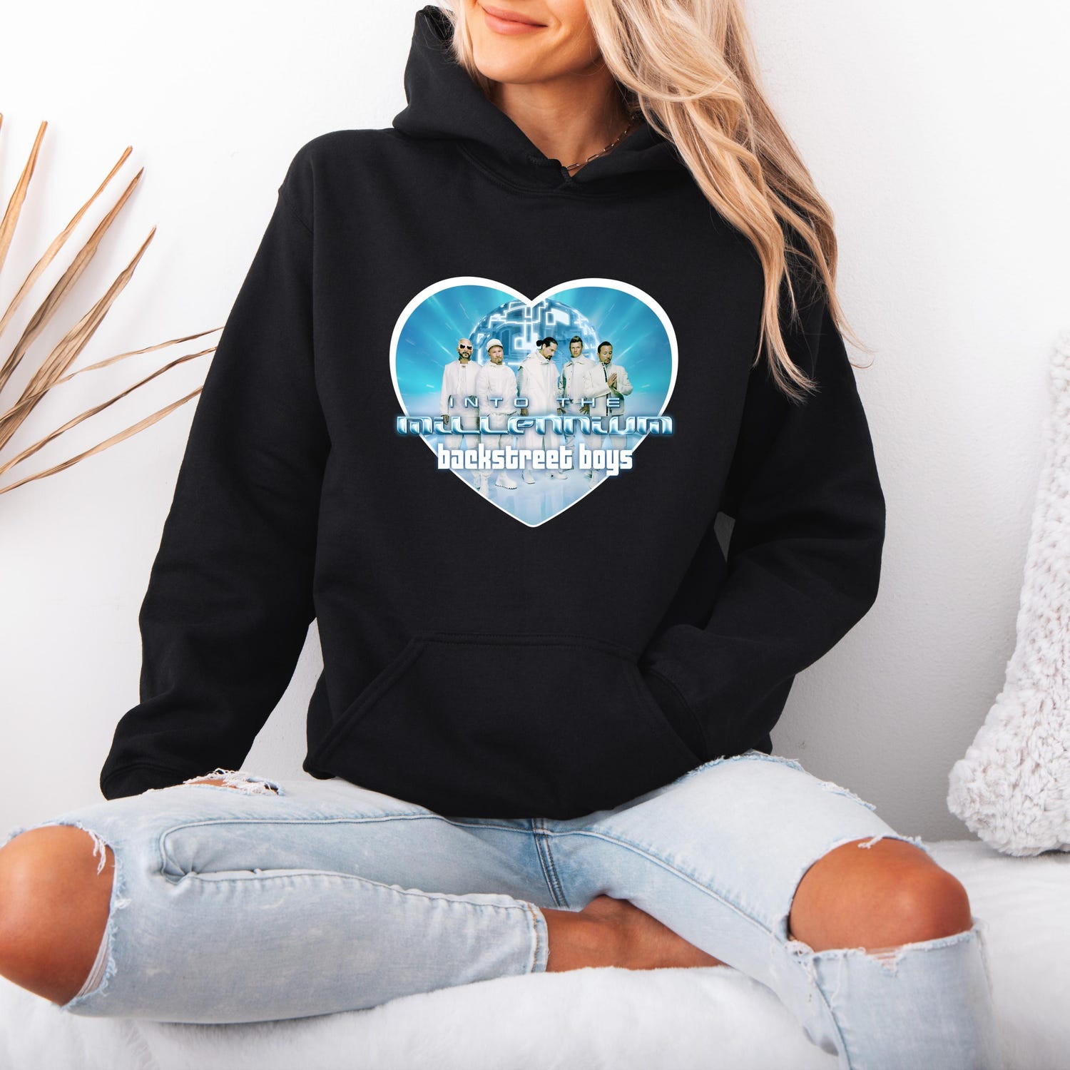 Backstreet Boys Millennium Heart Sweatshirt, Into The Millennium Tour Hood?e, Retro BSB Fan Merch Gift'