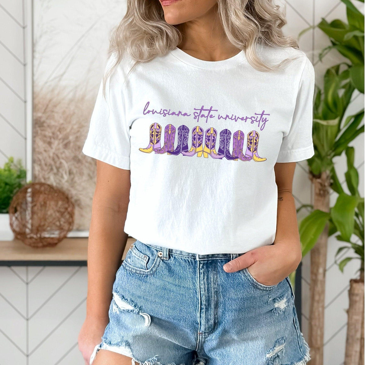 Aesthetic LSU T-shirt, Womens Louisiana State University Shirt, Geaux Tigers Shirt, LSU Gameday, Louisiana State Tailgate, Cowgirl Boots Tee (Classic Version) - Shirt King